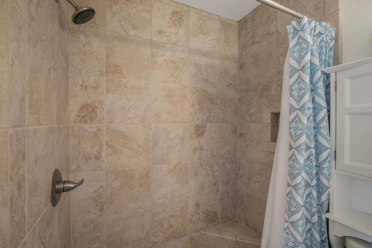 Jubilee Landing 110 By Vacation Homes Collection Orange Beach Exterior photo